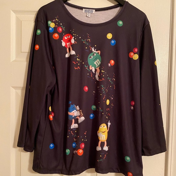 The Bradford Exchange Tops - 🐠The Bradford ExchangeM&M Long Sleeve Shirt.Women’s.Size 3X. Excellent Condition